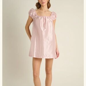 NWT Ophelia dress in blush stripe La Maregold